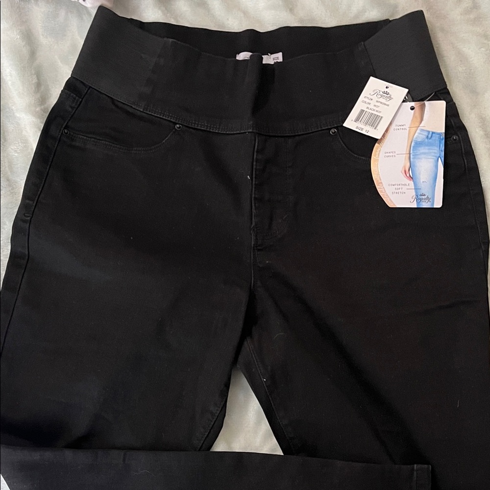 Royalty tummy control Black Women’s Pull-On Jeans - Stretch Waistband nwt